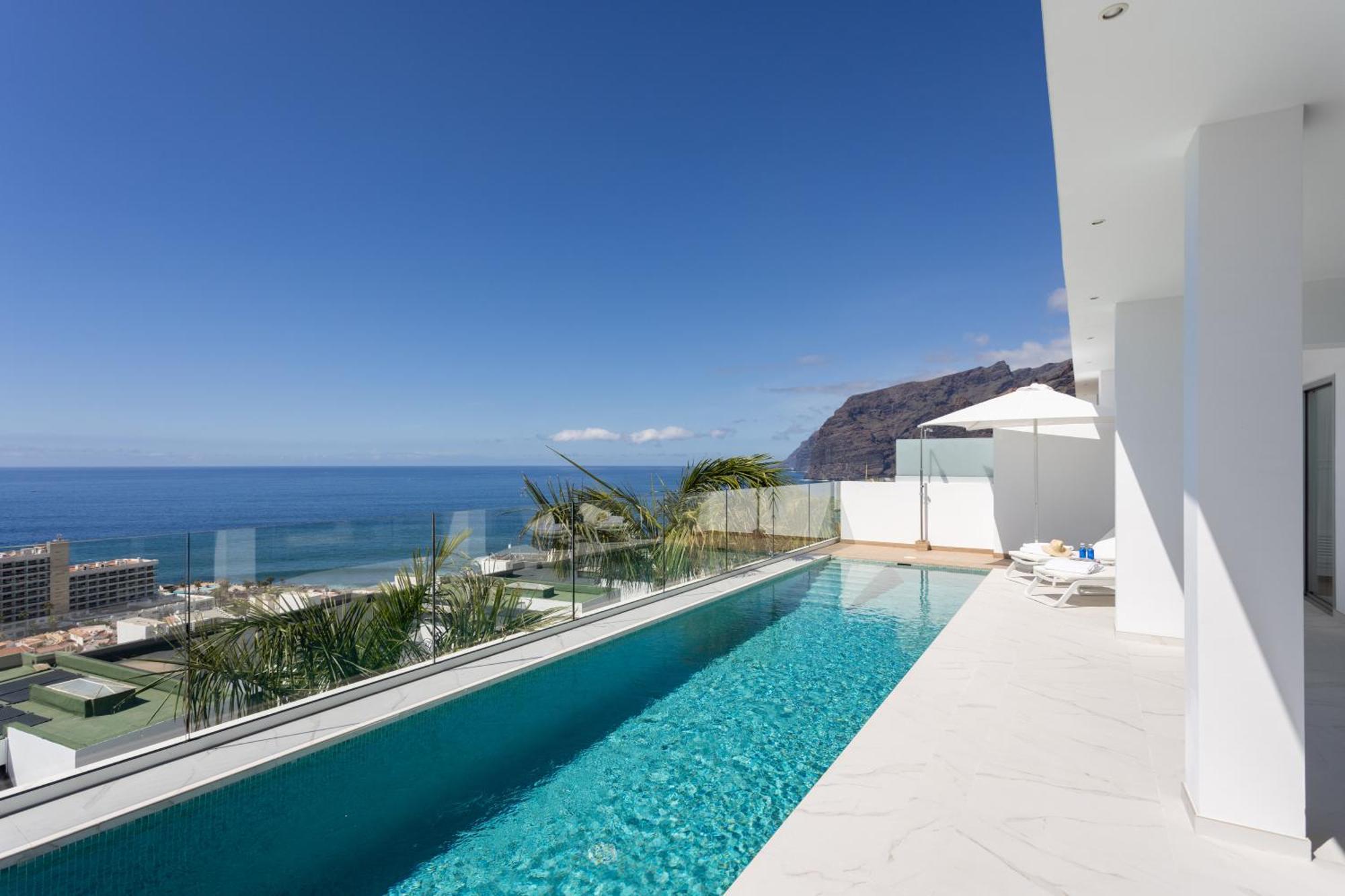Crystal I Luxury Apartments By Enjoyahome Acantilado de los Gigantes Exterior photo