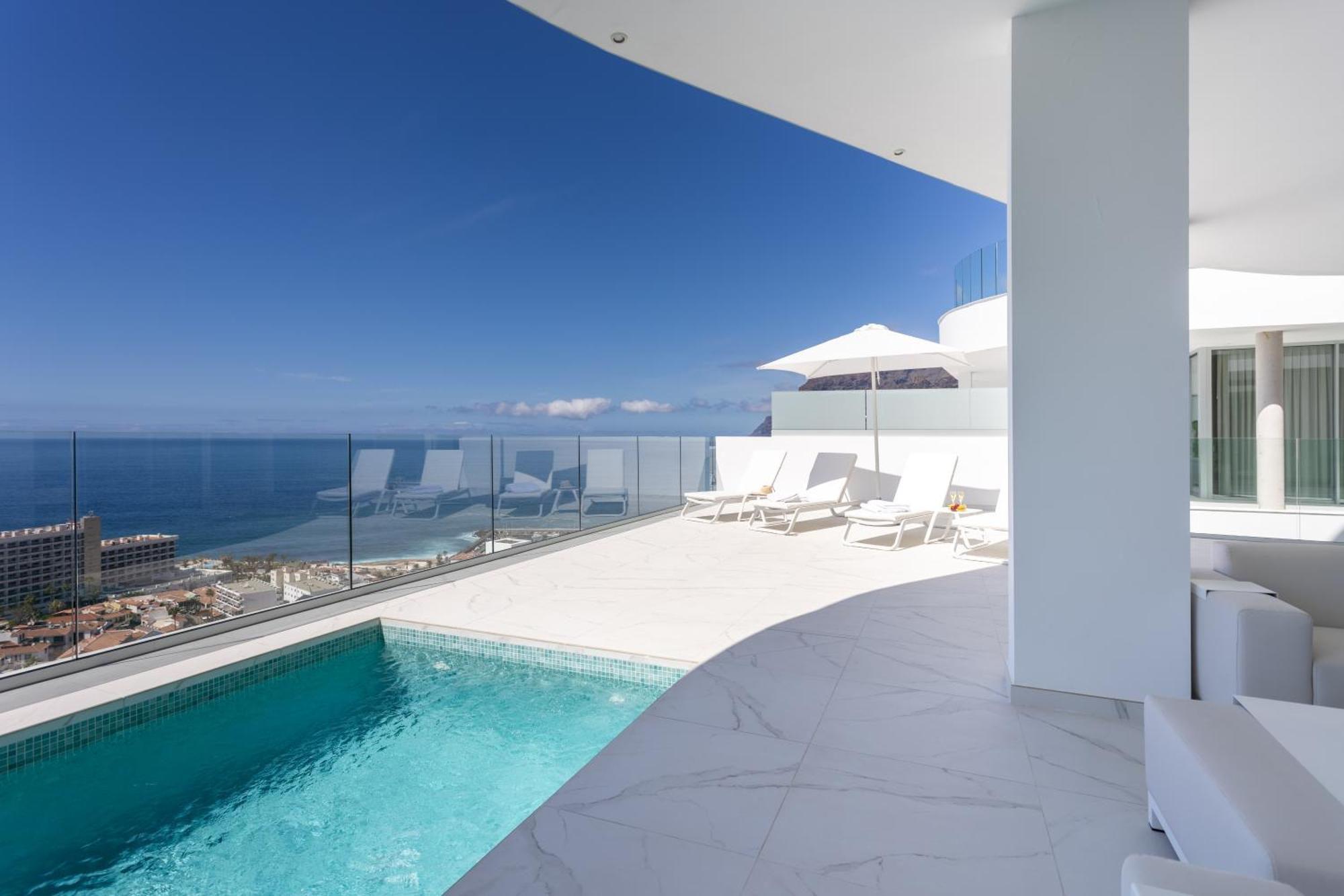 Crystal I Luxury Apartments By Enjoyahome Acantilado de los Gigantes Exterior photo