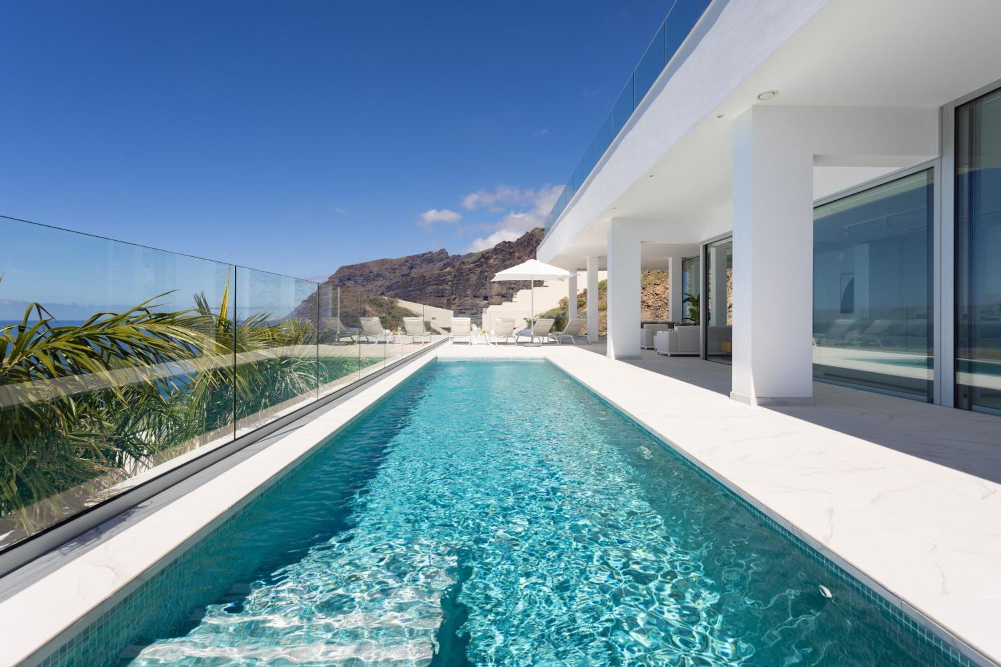 Crystal I Luxury Apartments By Enjoyahome Acantilado de los Gigantes Exterior photo