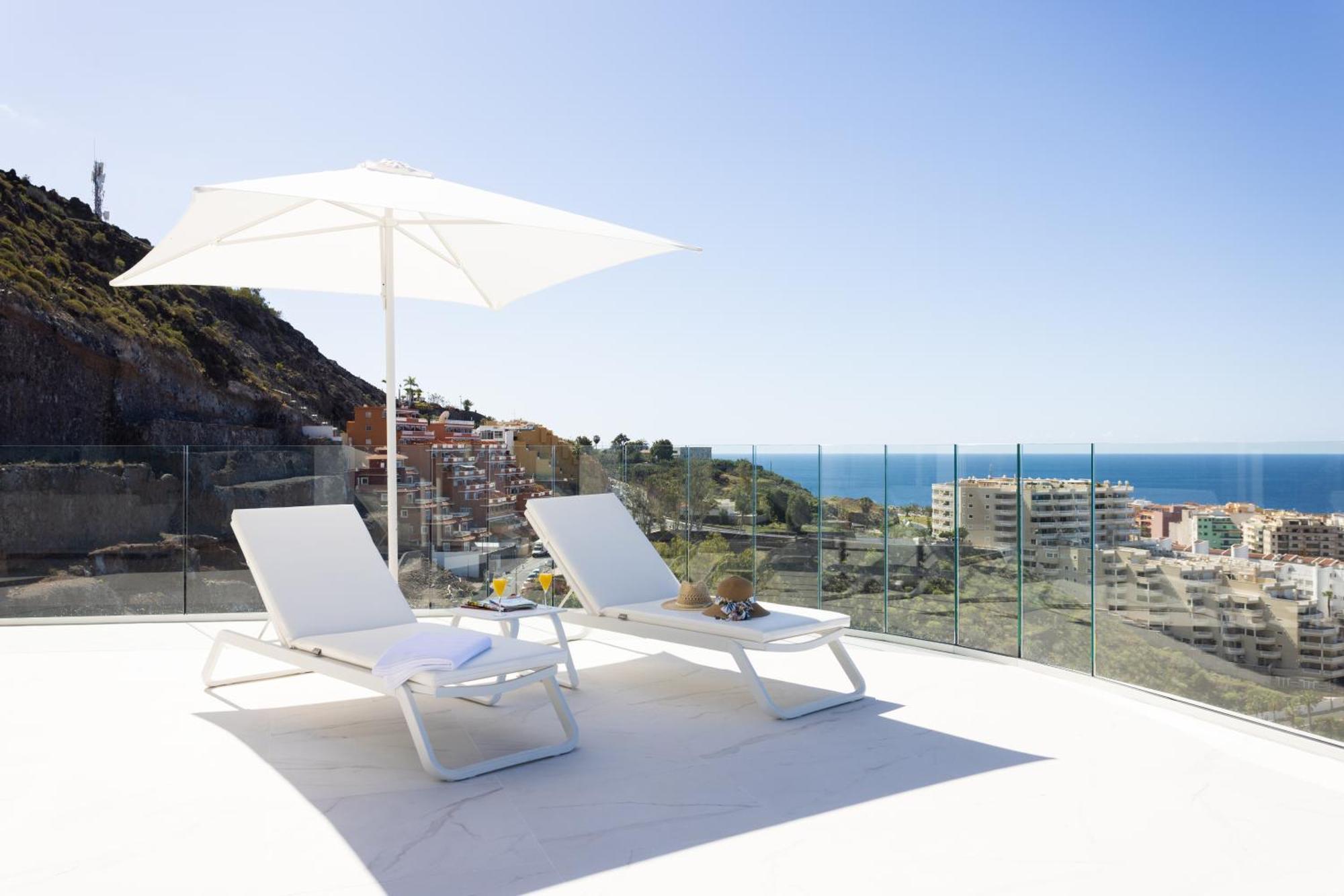 Crystal I Luxury Apartments By Enjoyahome Acantilado de los Gigantes Exterior photo