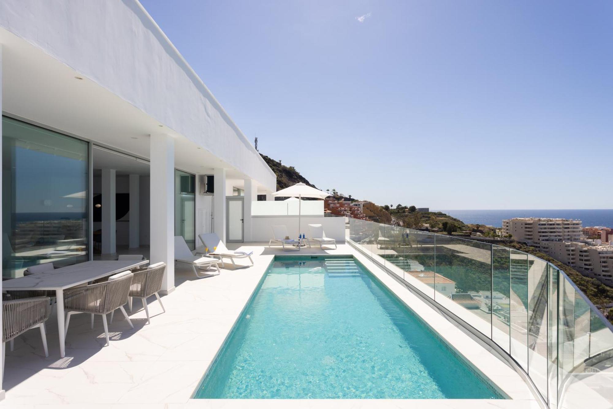 Crystal I Luxury Apartments By Enjoyahome Acantilado de los Gigantes Exterior photo