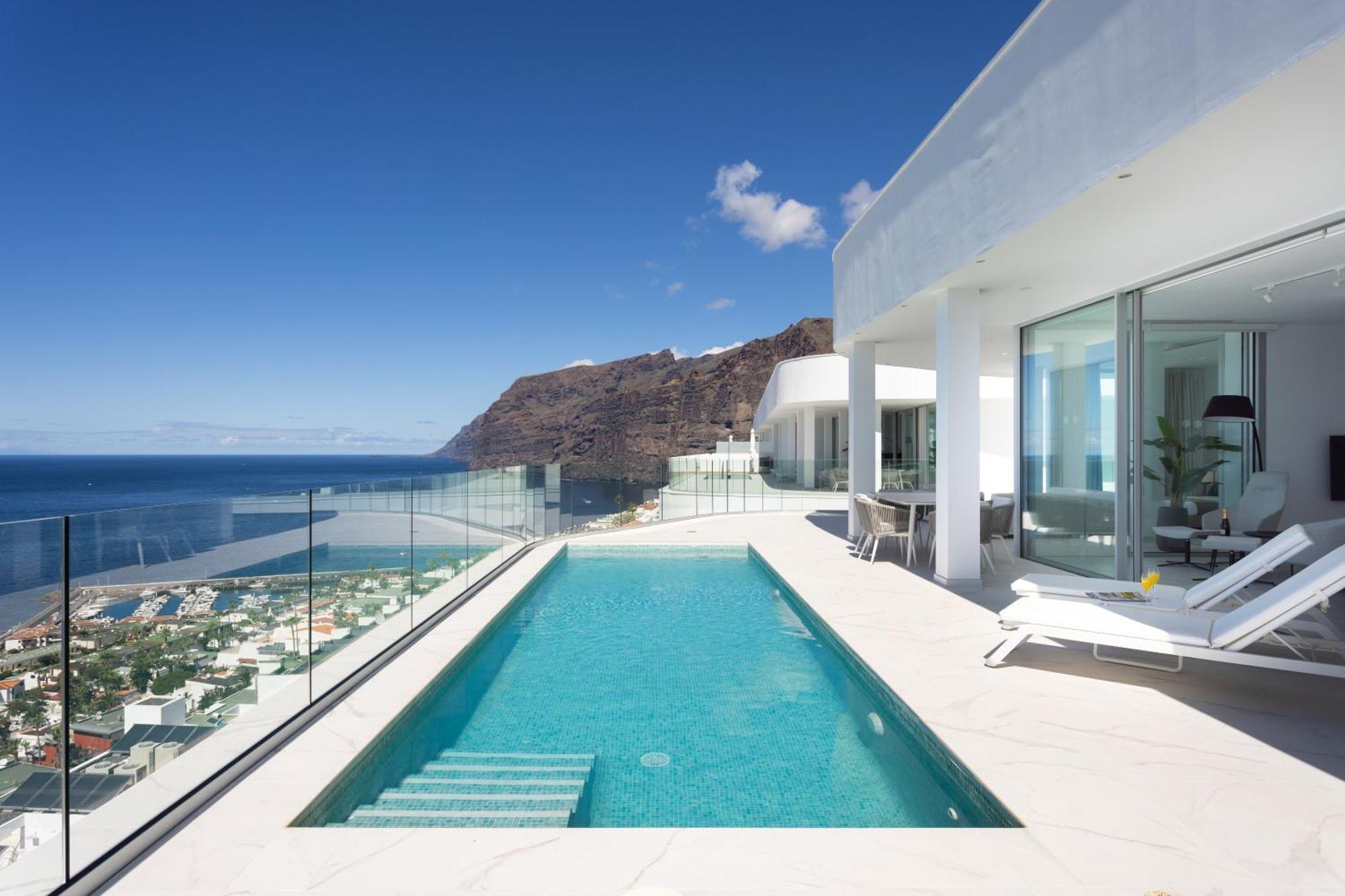 Crystal I Luxury Apartments By Enjoyahome Acantilado de los Gigantes Exterior photo