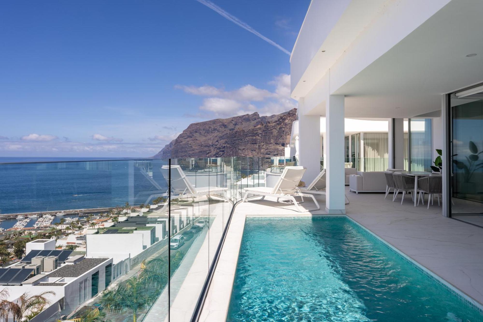 Crystal I Luxury Apartments By Enjoyahome Acantilado de los Gigantes Exterior photo