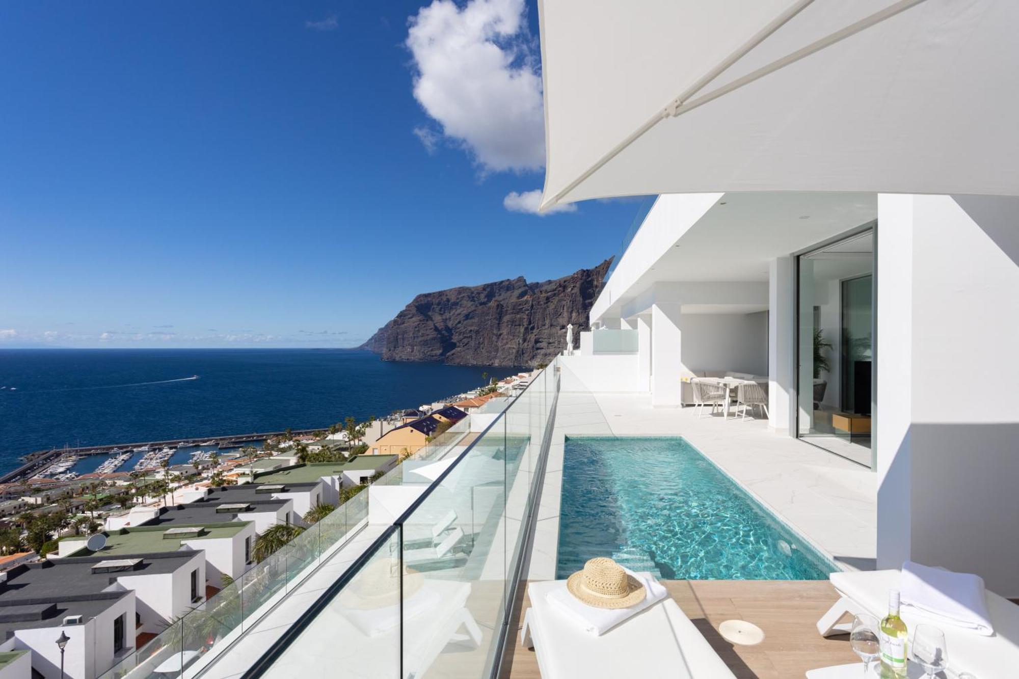 Crystal I Luxury Apartments By Enjoyahome Acantilado de los Gigantes Exterior photo