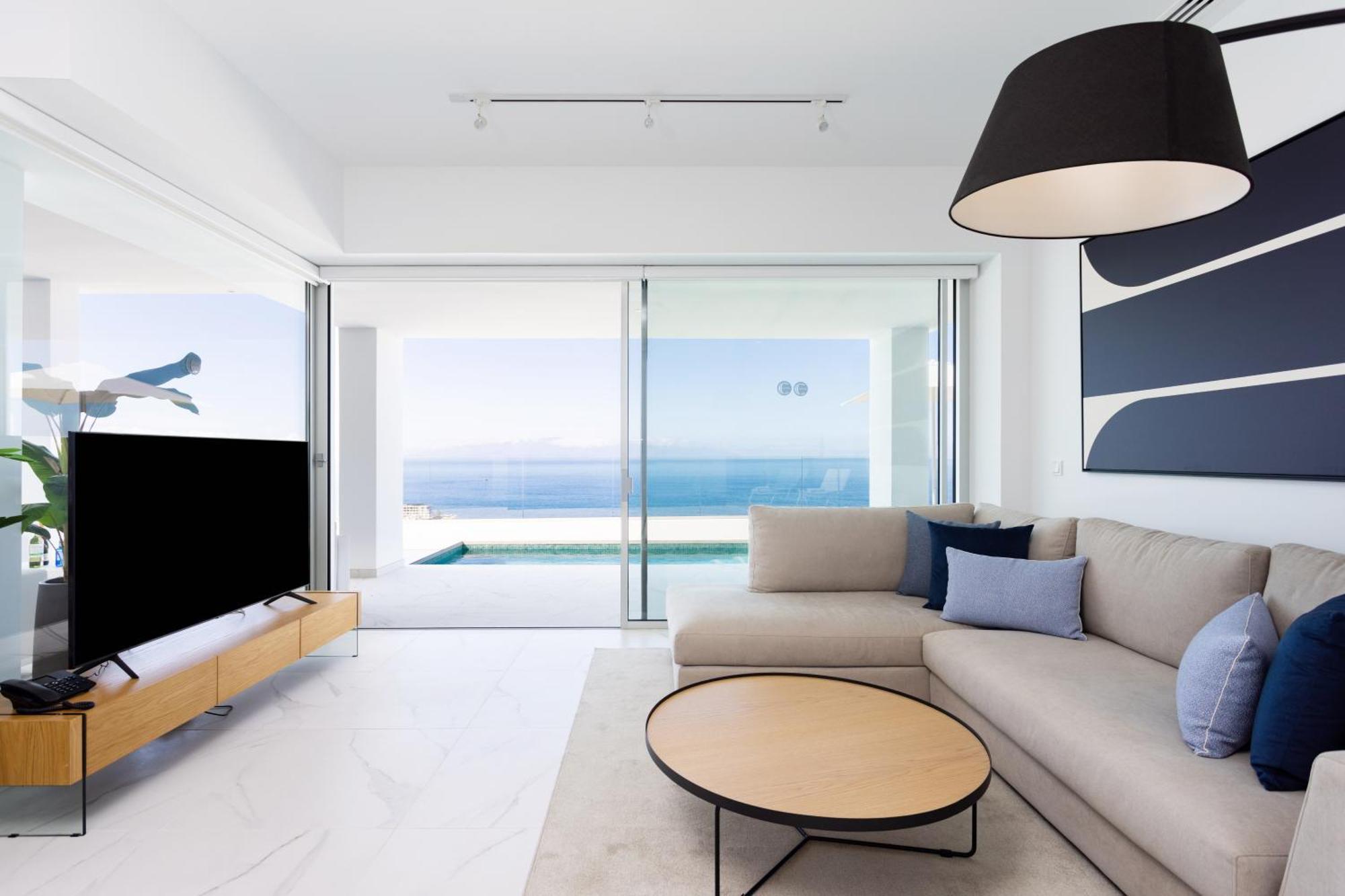 Crystal I Luxury Apartments By Enjoyahome Acantilado de los Gigantes Exterior photo